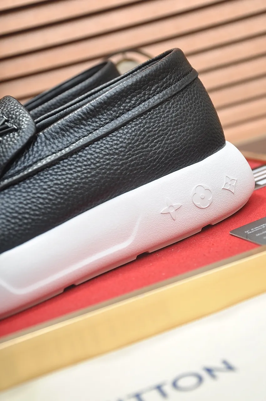 Men's men's shoes 💰700💶[LOUIS VUITTON] new original order 🍀LV Louis Vuitton * - top version of LV classic trendy shoes! Made of imported original LV fabric with rubber surface, breathable cowhide lining, and original wear-resistant rubber foam outsole! High quality products! The yardage is 38-44.